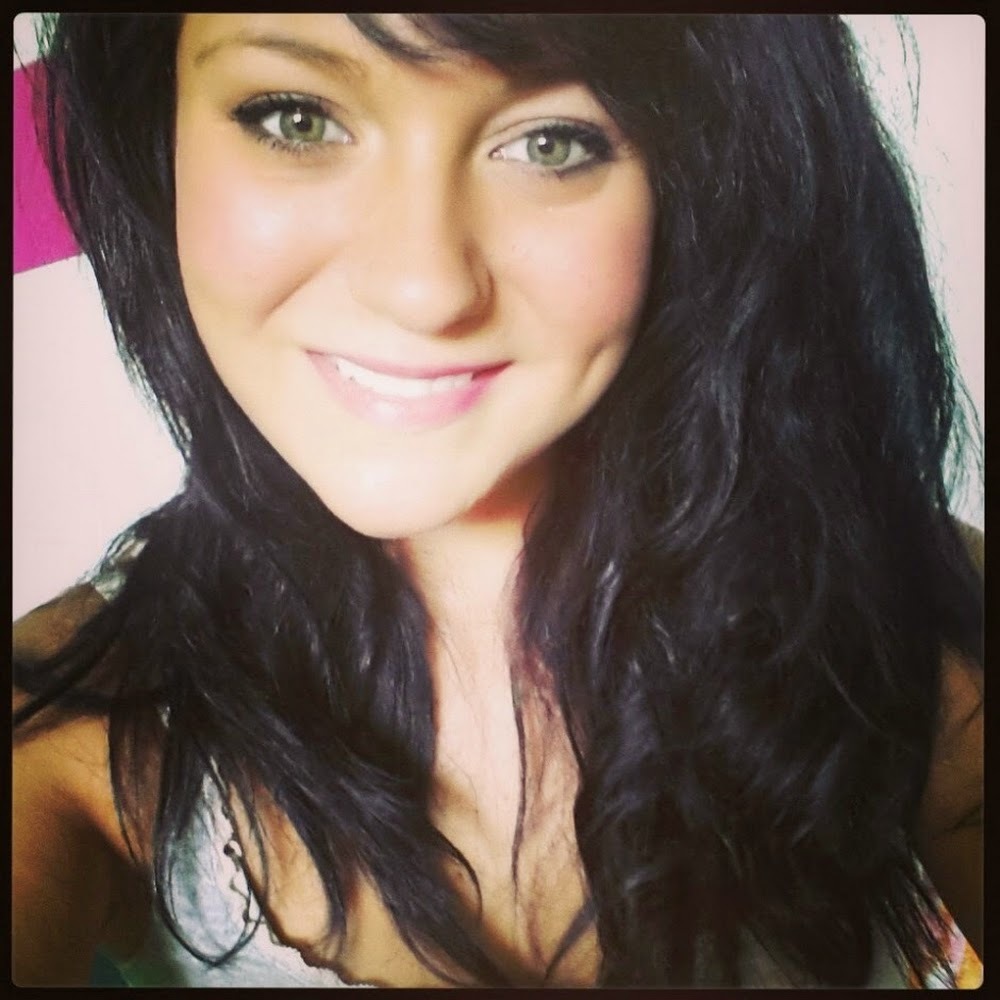 Meet your Posher, Carly